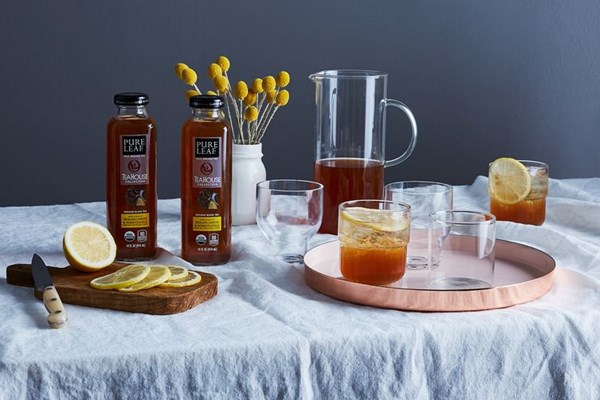 Flora and fruit sparkling cocktail