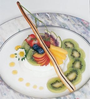 Florentina cones with seasonal fruit