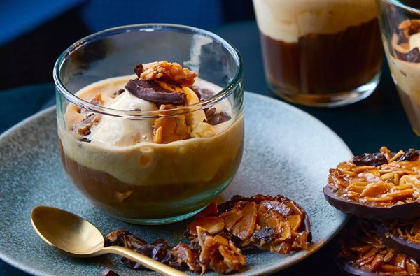Florentine crumble affogatos