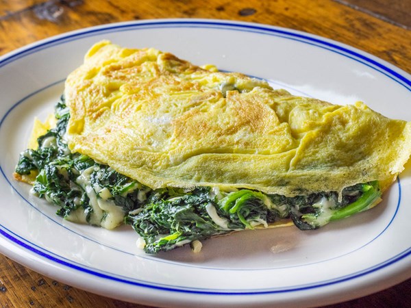 Florentine omelette with spinach and cheese