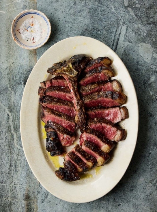 Florentine-style steak (Bistecca alla Fiorentina)