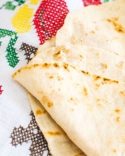 Flour tortillas (Tortillas de harina)