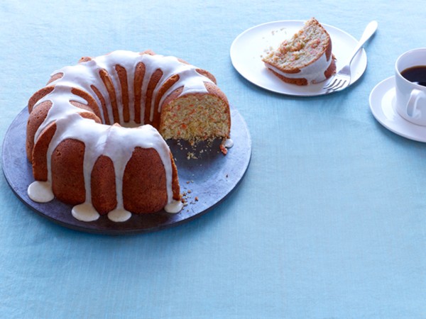 Flourless carrot bundt cake