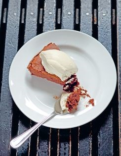 Flourless chocolate cake