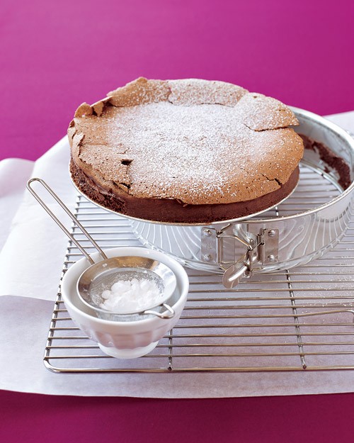 Flourless chocolate cake