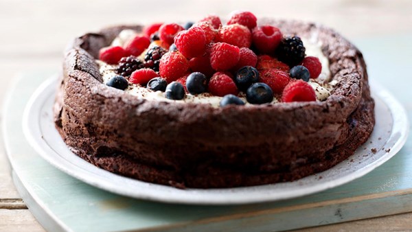 Flourless chocolate cake