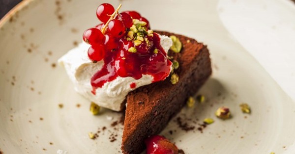 Flourless chocolate cake (Caprese)