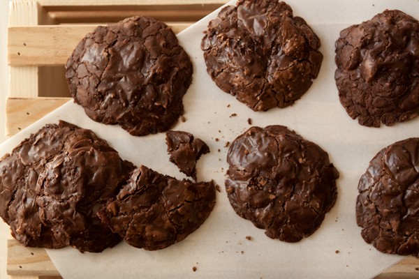 Flourless chocolate chip cookies