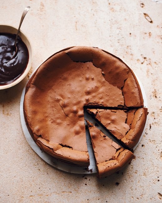 Flourless chocolate-espresso cake