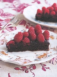 Flourless chocolate hazelnut cake