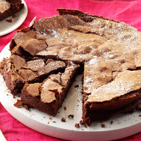 Flourless dark chocolate cake