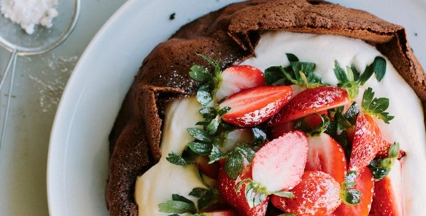 Flourless dark chocolate cardamom cake