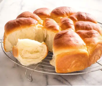 Fluffy dinner rolls