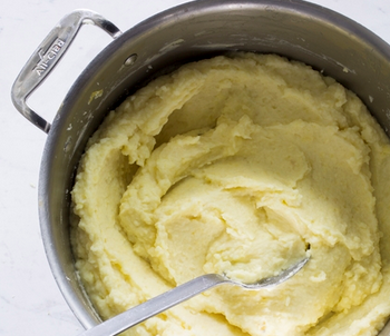 Fluffy mashed potatoes