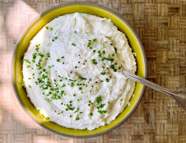 Fluffy millet-and-cauliflower mash