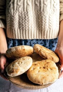 Fluffy pocket pitas