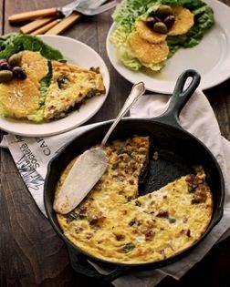Fluffy spring frittata with asparagus, bell peppers, and Gruyère