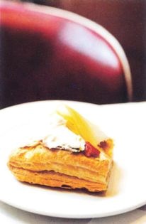 Foie gras, courgette and bitter orange toasts (Calabacín con foie gras)