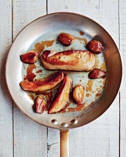 Foie gras with quince and grey shallots (Tranche de foie gras, coing, échalottes)