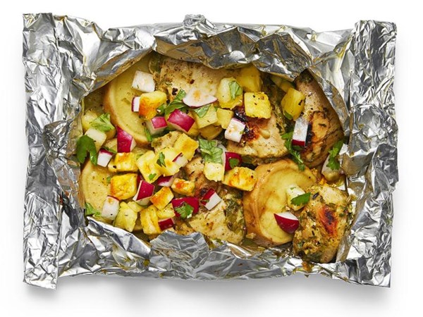 Foil-packet Caribbean chicken 