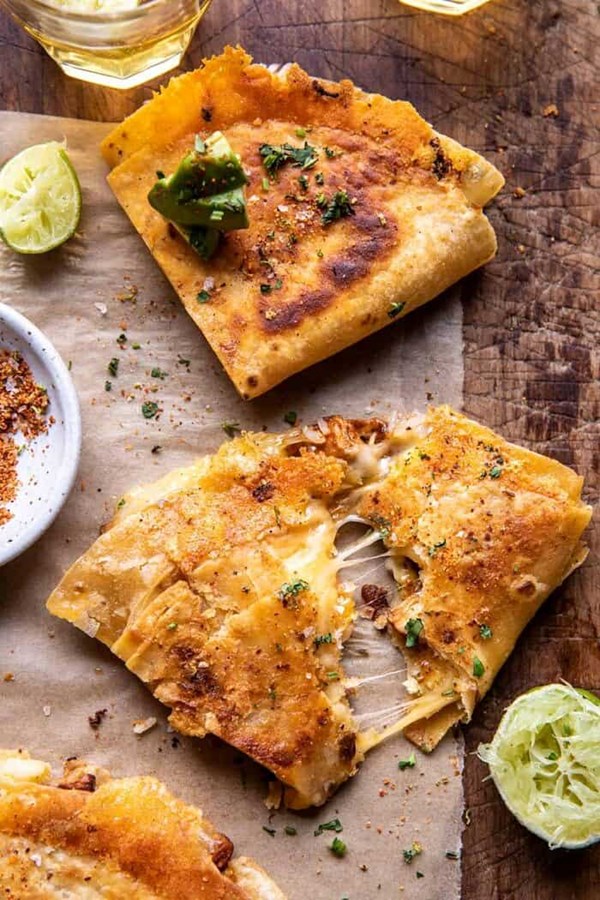 Folded crispy chipotle chicken wraps