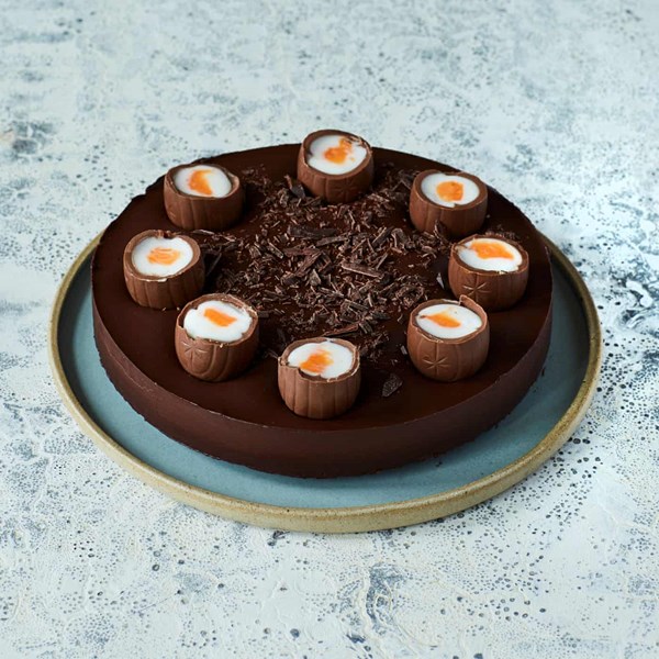 Fondant egg brownie torte