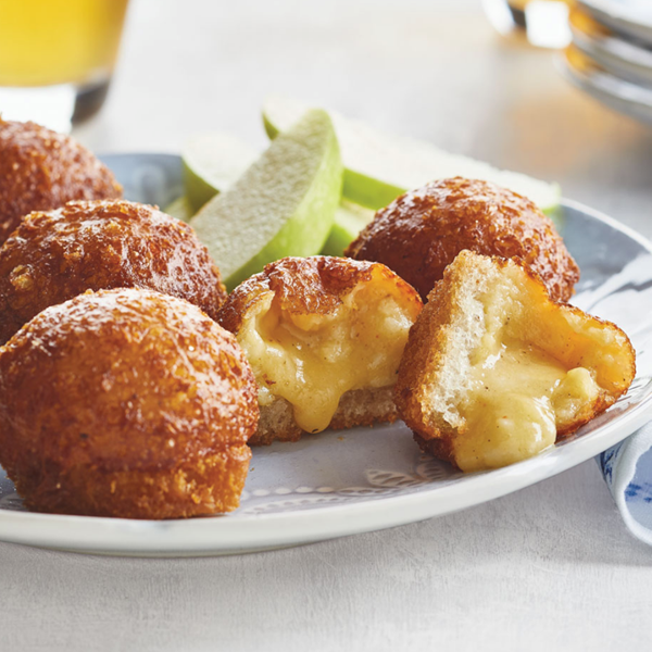 Fondue fritters with apple lambic