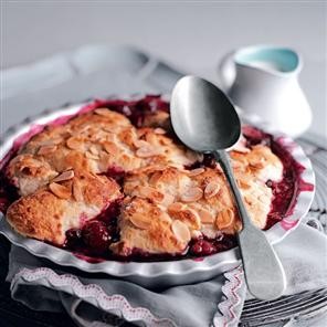 Forest fruit, almond and cobbler crumble