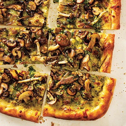 Four-mushroom pesto pizza