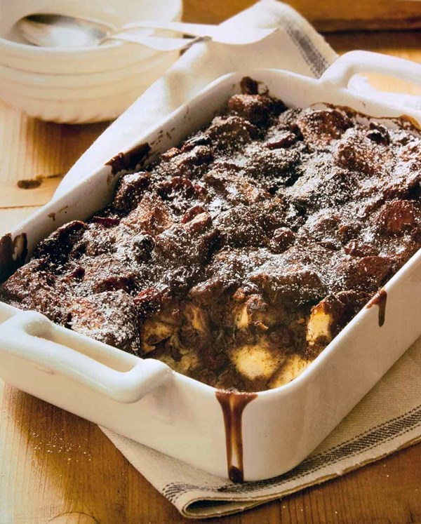 Four-star chocolate bread pudding