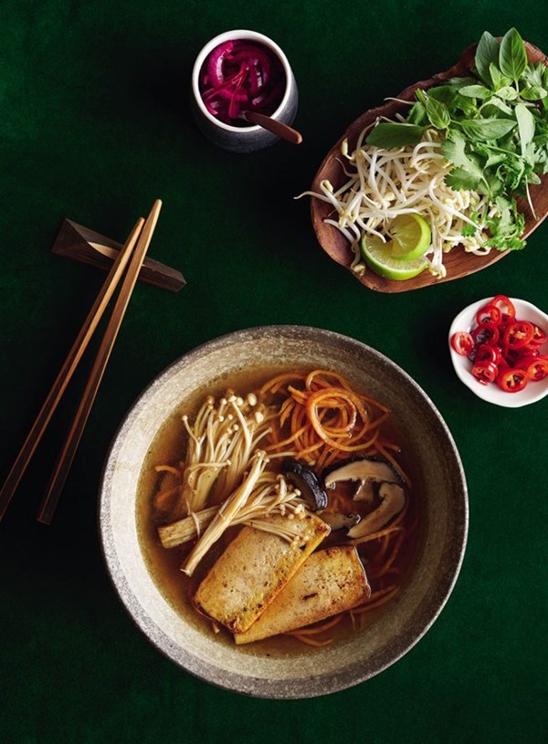 Fragrant vegetable broth