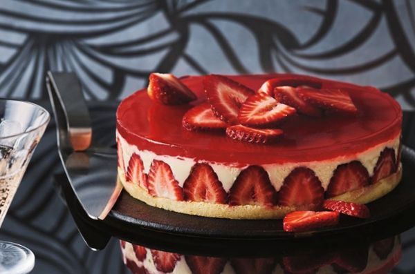 Fraisier cake [Rhiann Mead]