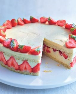 Fraisier cake with Port & vanilla