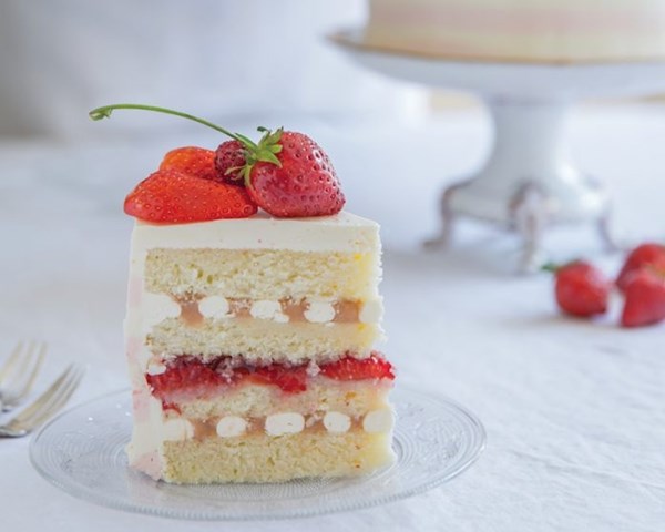 Fraisier layer cake [Italian buttercream, strawberry pastry cream]
