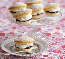 Frances Rowland's Victoriette cakes