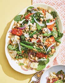 Freekeh & vegetable bowl with tofu