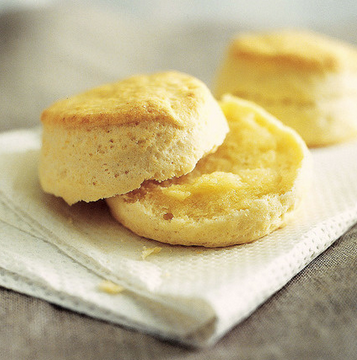 Freezer biscuits with cheddar cheese