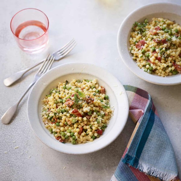 Fregola with bacon and peas