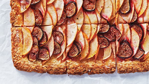 French apple and fig tart
