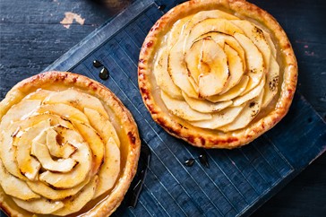 French apple tarts with Calvados cream