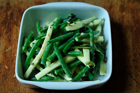 French bean salad with tarragon and green peppercorn