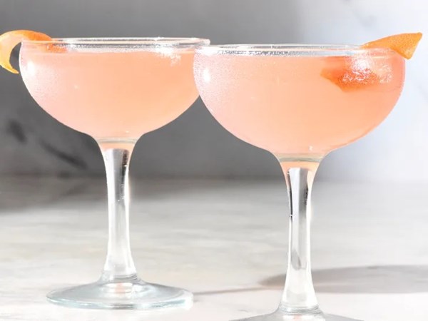 French blonde cocktail