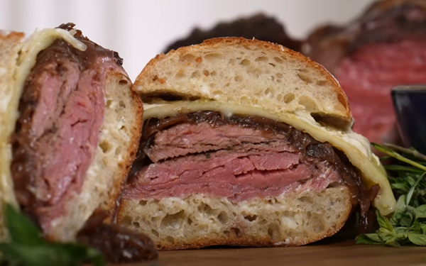 French dip [sandwich]