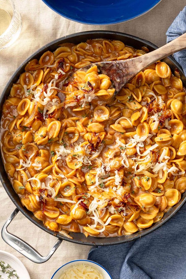 French onion pasta