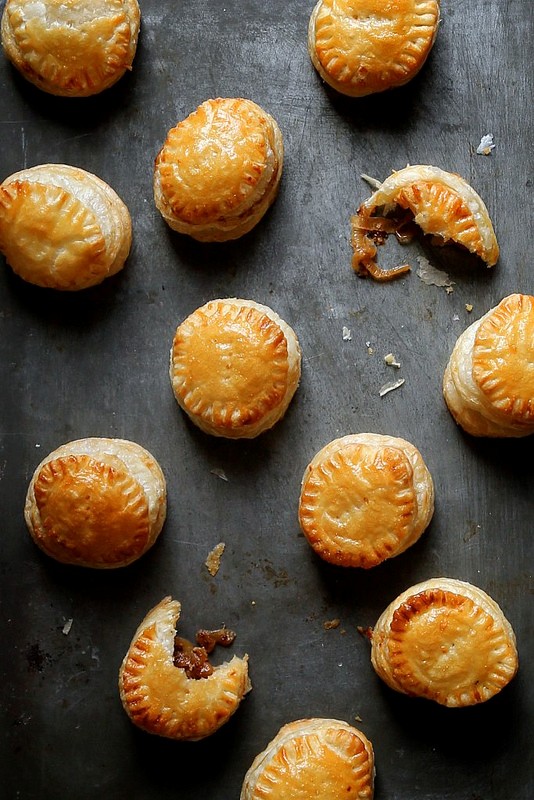 French onion pastry puffs