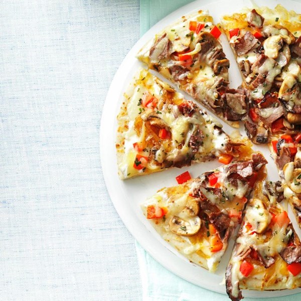 French onion pizza au gratin 