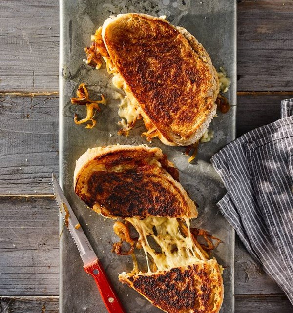 French onion soup toastie