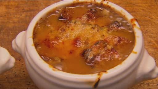 French onion soup with Gruyère toasts