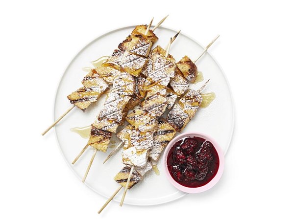 French toast kebabs with foil-packet blackberry sauce