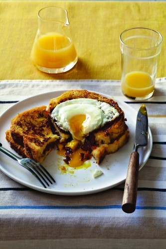 French toast stuffed with bacon, onion tomato jam with Gruyère and a fried egg